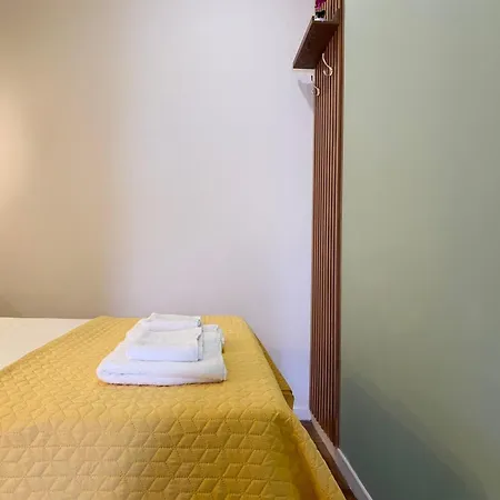 Ady House 2 * Setubal