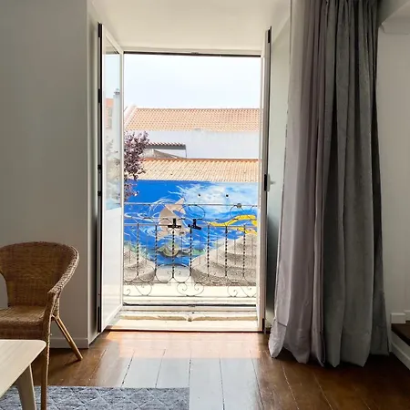 Lägenhetshotell Ady House 2 Setúbal