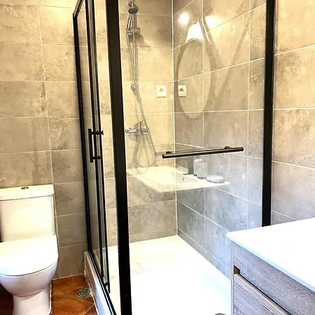 Ady House 2 * Setubal