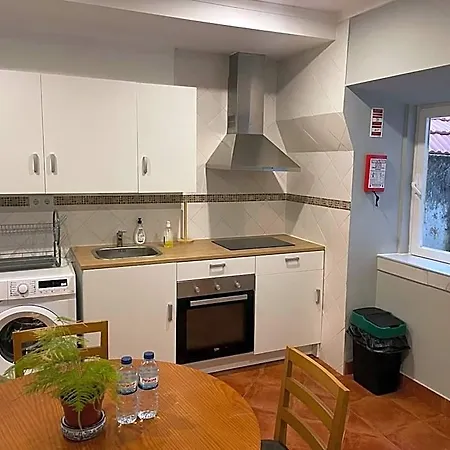 Aparthotel Ady House 2 3*