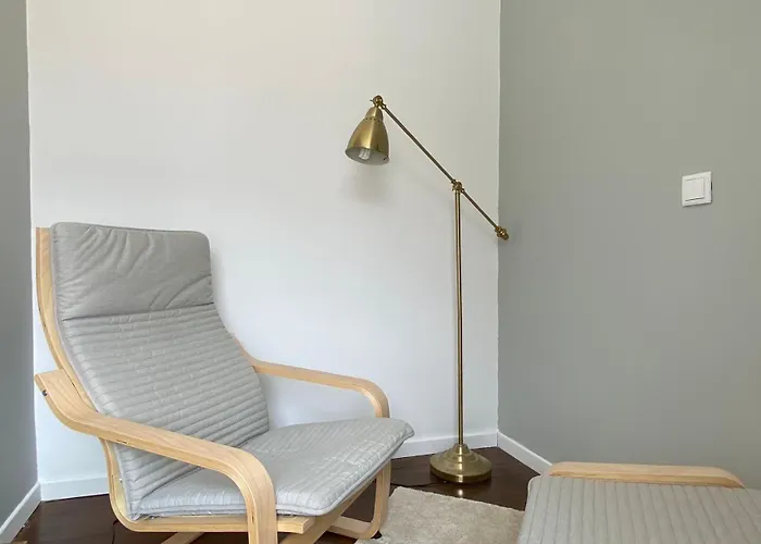 Ady House 2 3* Setúbal